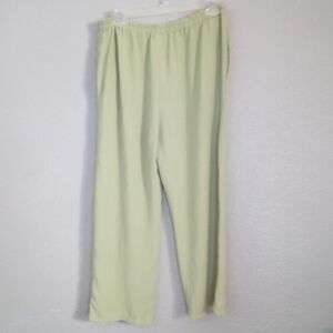 Light Green Relaxed Fit Pants ( Bag F )